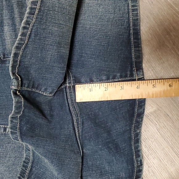 Torrid Denim cotton blend Jean shorts women size 18 - Picture 5 of 9